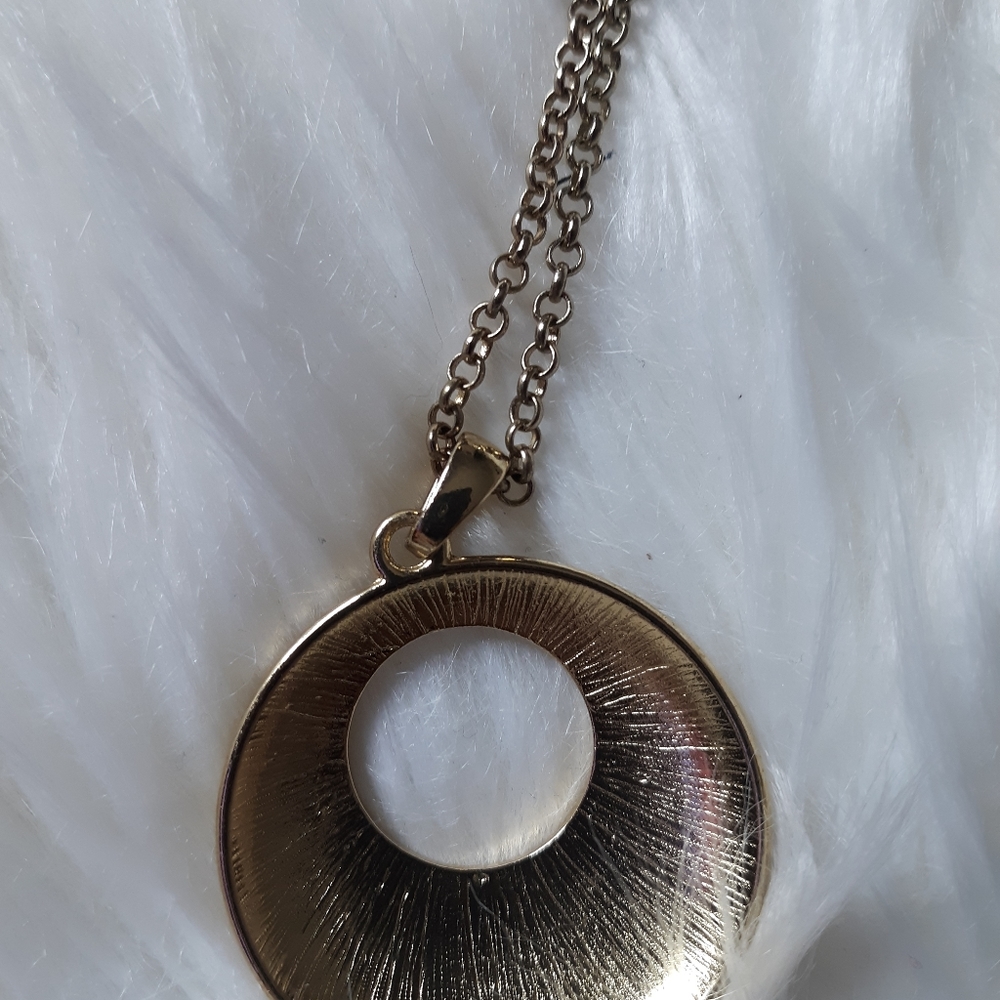Necklace - Picture 3 of 5
